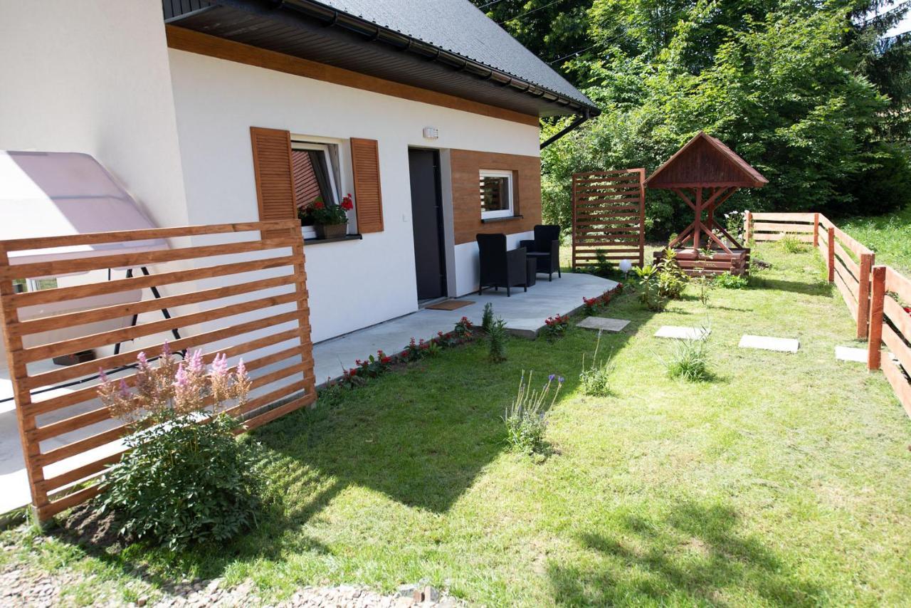 Domek Caloroczny Zagroda Mlynski Sułkowice Buitenkant foto