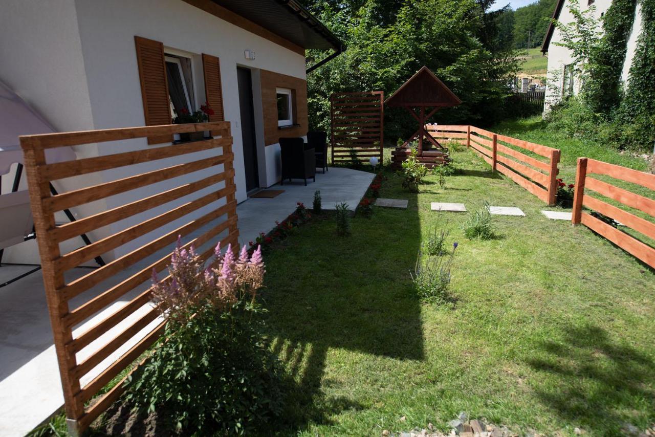Domek Caloroczny Zagroda Mlynski Sułkowice Buitenkant foto